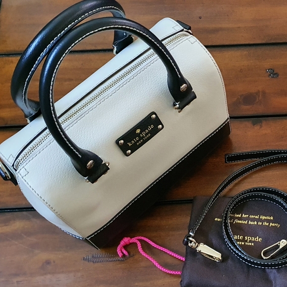 🆕 Kate Spade Alessa Berkeley Lane Leather Crossbody & Handbag. Black & Ivory. - Picture 2 of 15